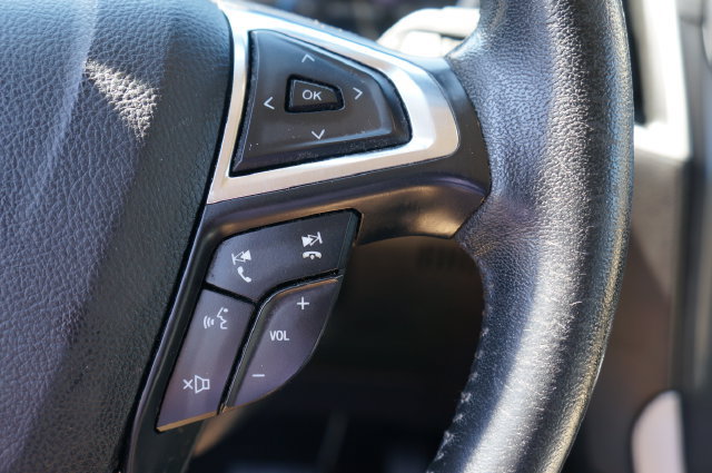 Used 2021 Ford Edge SEL w/ Convenience Package AWD/4WD image 9