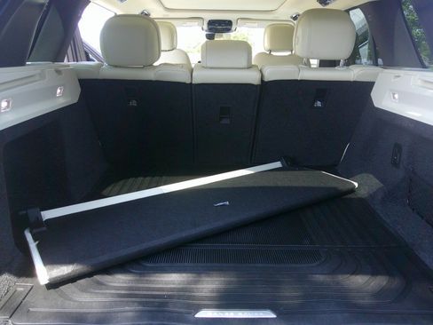 Used 2023 Land Rover Range Rover SE AWD/4WD image 48