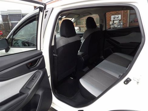 Used 2020 Subaru Crosstrek 2.0i image 10