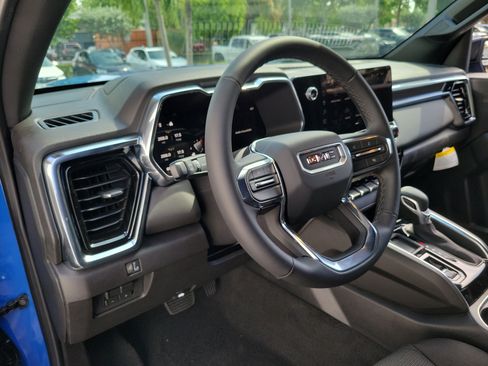New 2026 GMC Canyon Elevation w/ Convenience Package RWD image 19