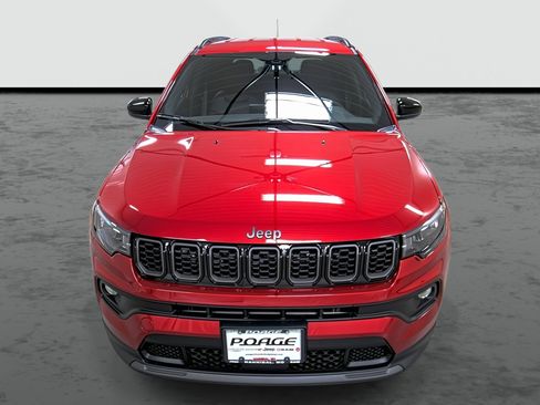 New 2026 Jeep Compass Latitude image 6