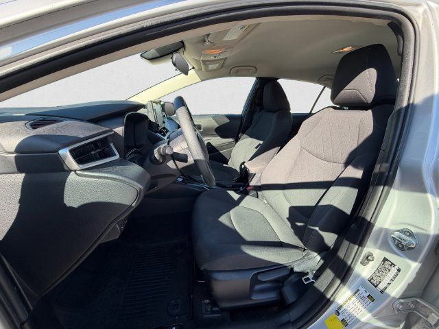 Used 2022 Toyota Corolla LE FWD image 6