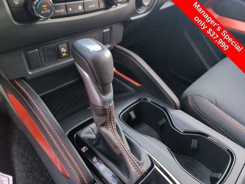 Certified 2025 Nissan Frontier PRO-4X image 24