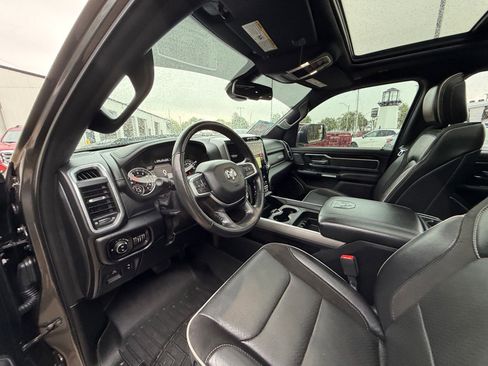Used 2020 RAM 1500 Laramie AWD/4WD image 11