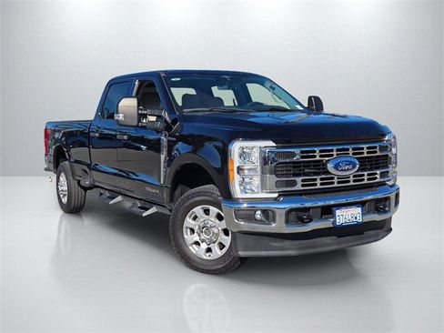 Used 2023 Ford F350 XLT w/ FX4 Off-Road Package image 1