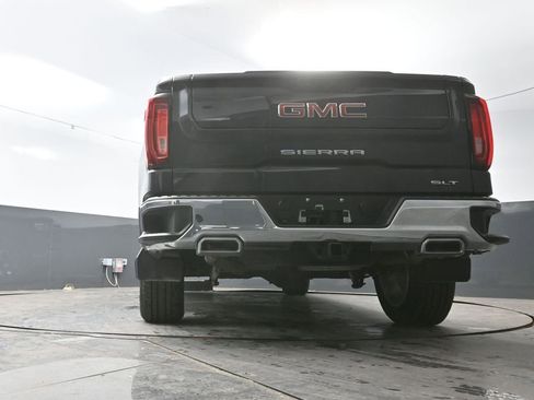 Used 2023 GMC Sierra 1500 SLT w/ SLT Premium Package image 32