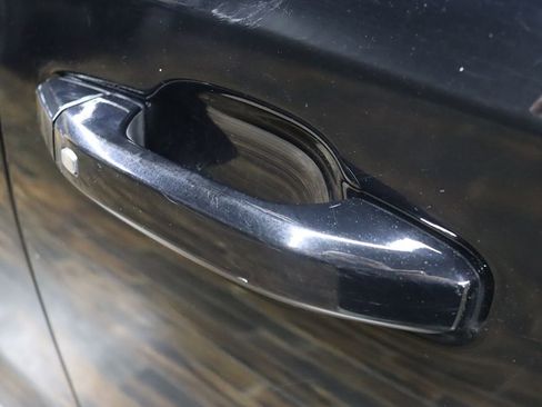 Used 2021 GMC Sierra 1500 SLE image 11