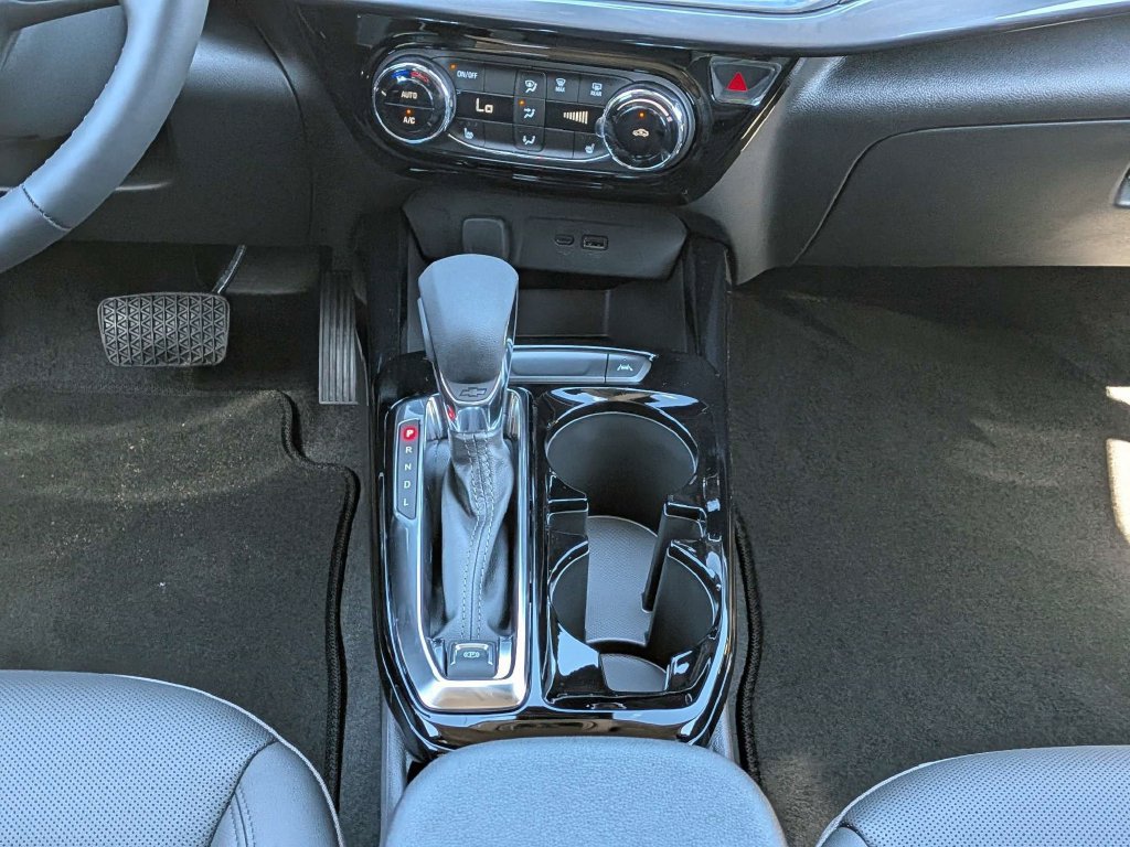 New 2026 Chevrolet Trax ACTIV w/ Driver Confidence Package FWD image 21