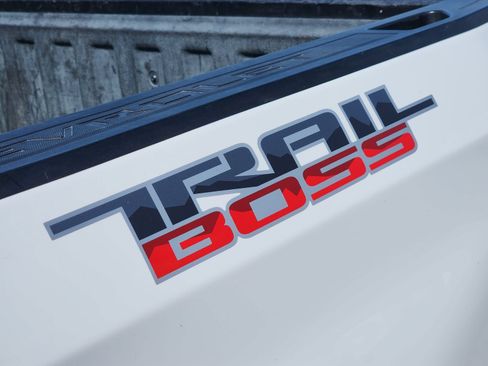 Used 2023 Chevrolet Silverado 1500 LT Trail Boss w/ Protection Package AWD/4WD image 13