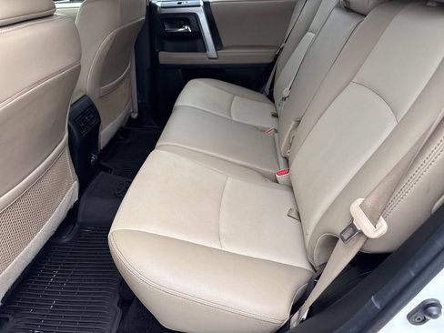 Used 2022 Toyota 4Runner SR5 Premium AWD/4WD image 20