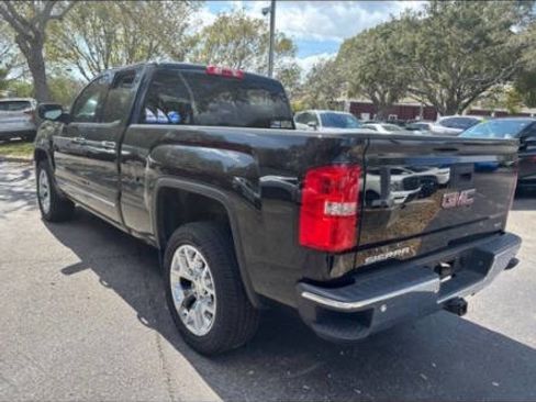 Used 2014 GMC Sierra 1500 SLT w/ SLT Preferred Package image 5