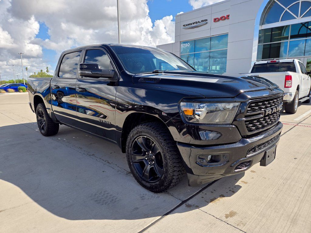 Used 2023 RAM 1500 Lone Star AWD/4WD image 1