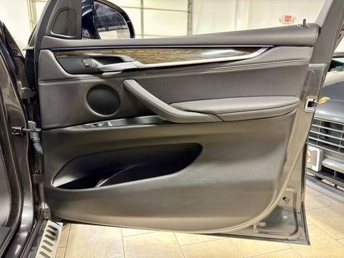 Used 2018 BMW X5 xDrive40e image 37