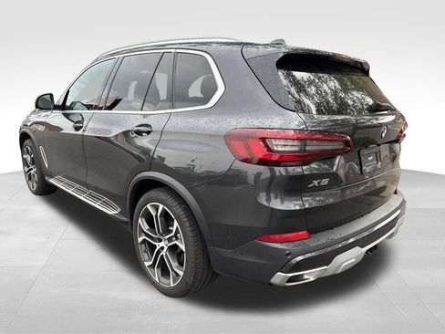 Used 2023 BMW X5 xDrive40i w/ Premium Package AWD/4WD image 2