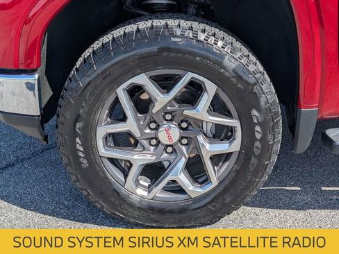 Used 2024 GMC Sierra 1500 SLT w/ SLT Premium Plus Package AWD/4WD image 11