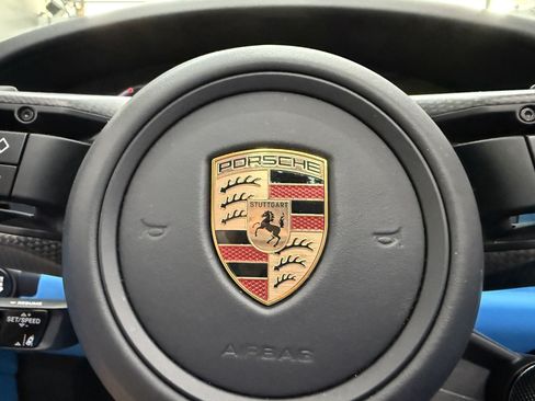 Used 2025 Porsche 911 Carrera GTS RWD image 17