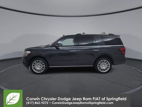 Used 2024 Ford Expedition Limited AWD/4WD image 9