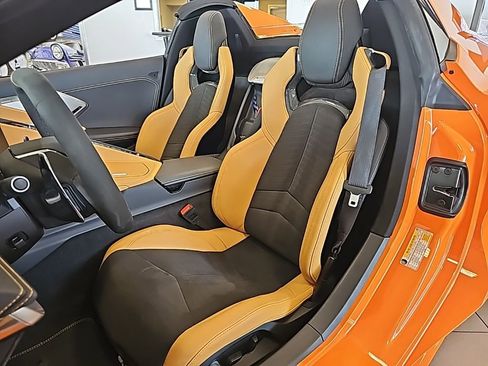 Used 2023 Chevrolet Corvette Stingray Preferred Conv w/ 2LT image 17