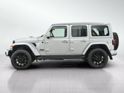 Used 2023 Jeep Wrangler Unlimited Sahara AWD/4WD image 2