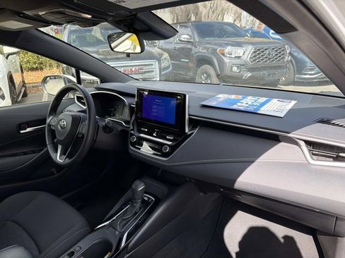 Certified 2024 Toyota Corolla SE image 17