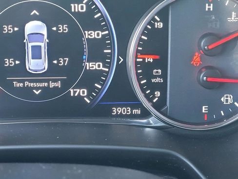 Certified 2025 Chevrolet Blazer Premier w/ Driver Confidence II Package image 15