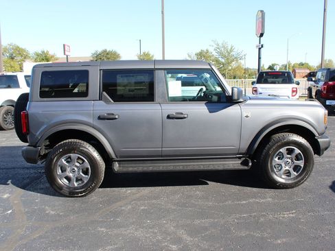 New 2025 Ford Bronco Big Bend image 6