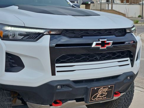 Used 2024 Chevrolet Colorado ZR2 w/ ZR2 Convenience Package III AWD/4WD image 7