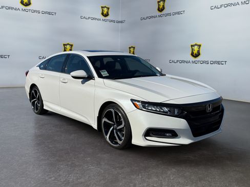 Used 2018 Honda Accord Sport image 7