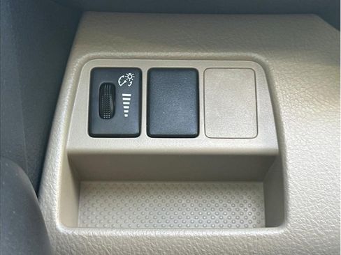 Used 2011 Toyota RAV4 4WD w/ Base L4 Extra Value Pkg image 23