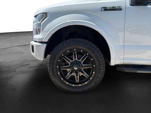 Used 2016 Ford F150 XLT w/ Equipment Group 302A Luxury AWD/4WD image 12