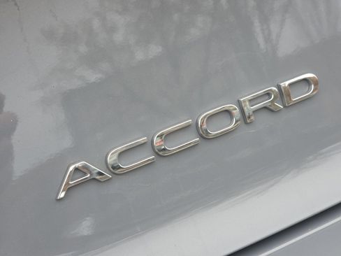 Certified 2025 Honda Accord SE image 13