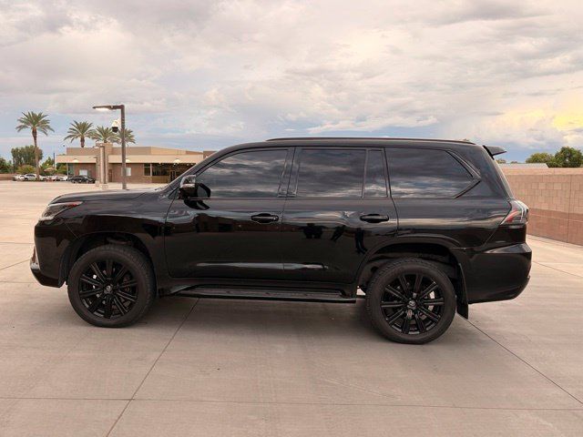 Used 2019 Lexus LX 570 4WD w/ Inspiration Series image 10