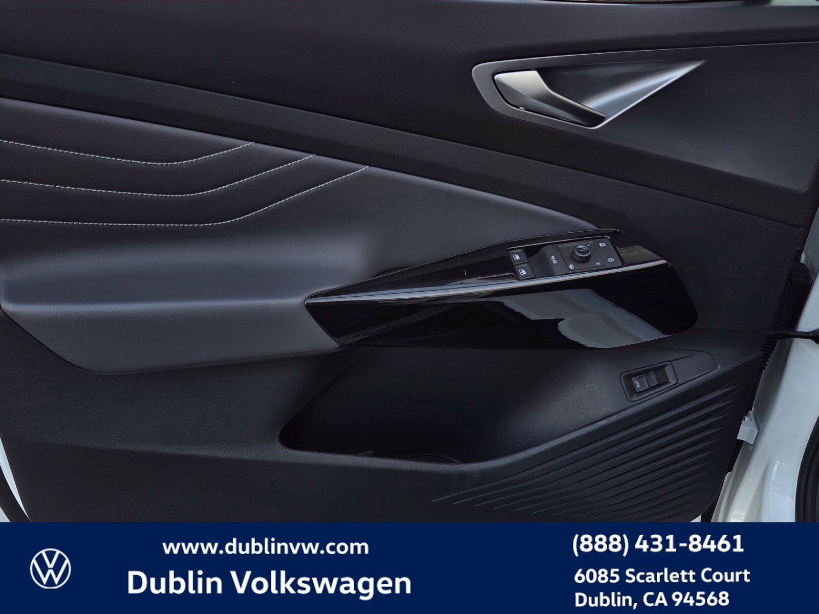 Certified 2023 Volkswagen ID.4 Pro S RWD image 10