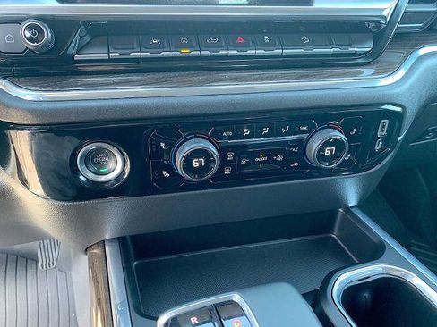 Certified 2023 Chevrolet Silverado 1500 LT Trail Boss AWD/4WD image 18