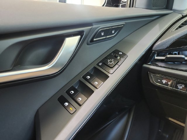 Certified 2023 Kia Niro FWD image 20