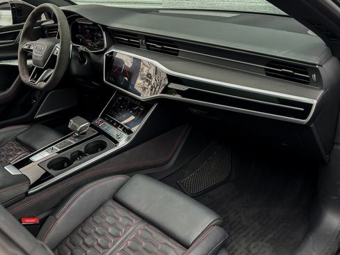 Used 2023 Audi RS 7 Sportback image 21