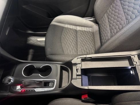 Used 2020 Chevrolet Equinox LT FWD image 40