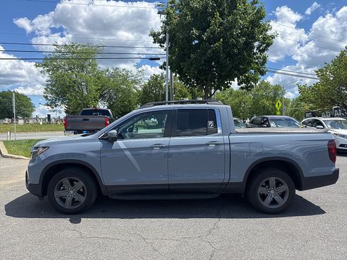 Used 2023 Honda Ridgeline RTL image 2