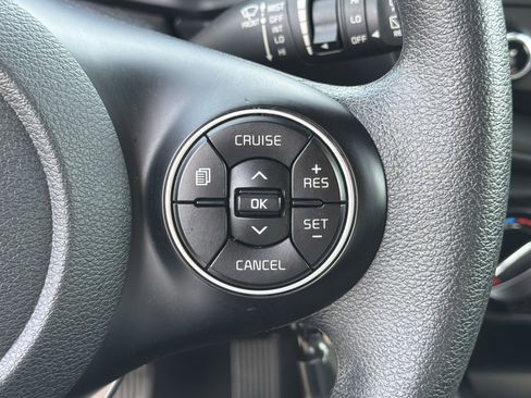 Used 2021 Kia Soul S FWD image 23