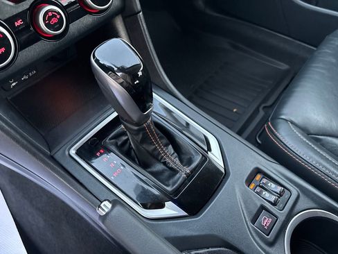 Used 2022 Subaru Crosstrek 2.5i Limited w/ Moonroof Package 2 image 25