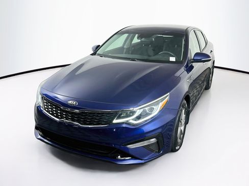 Used 2019 Kia Optima LX FWD image 3