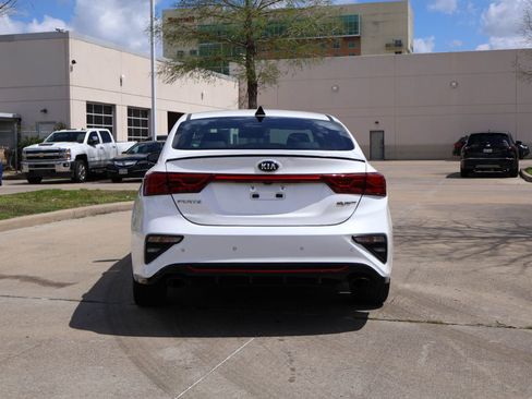 Used 2020 Kia Forte GT w/ GT2 Package FWD image 5
