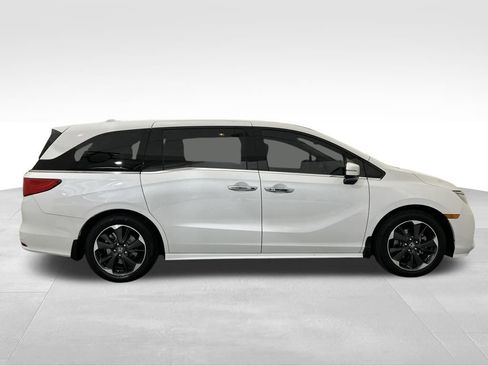Used 2024 Honda Odyssey Elite image 6