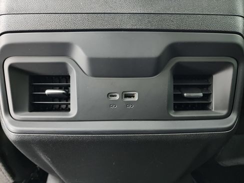 Used 2025 Chevrolet Silverado 2500 LT w/ Trail Boss Package AWD/4WD image 43