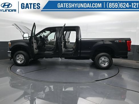 Used 2019 Ford F350 XL w/ Power Equipment Group AWD/4WD image 50