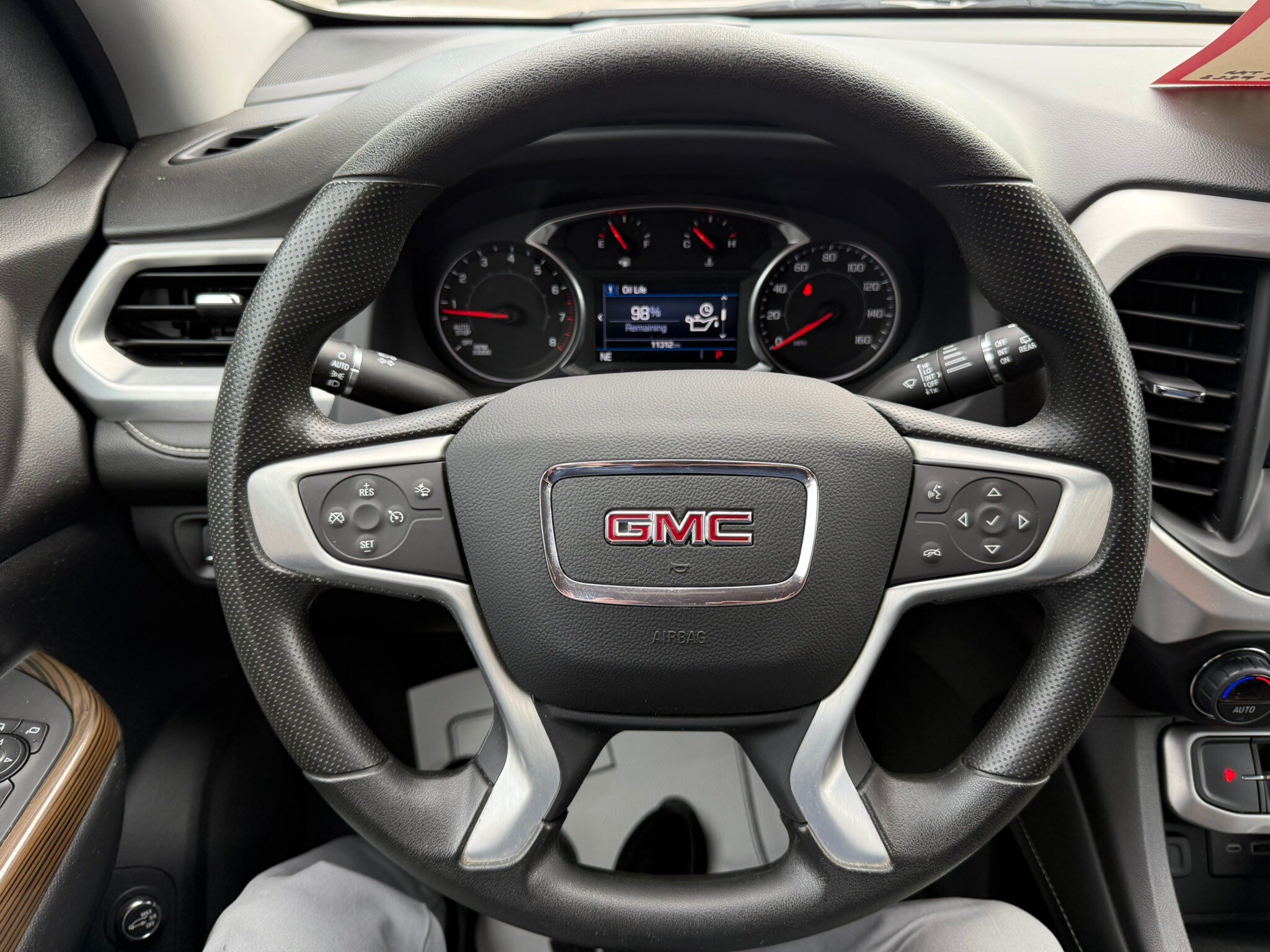 Used 2023 GMC Acadia SLE w/ Driver Convenience Package AWD/4WD image 13