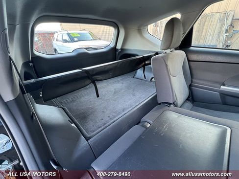 Used 2012 Toyota Prius V Three image 25