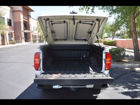 Used 2020 Chevrolet Colorado W/T w/ WT Convenience Package AWD/4WD image 22