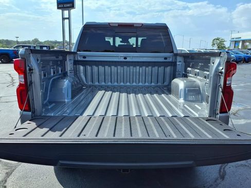 Used 2023 Chevrolet Silverado 1500 LT Trail Boss w/ Convenience Package II AWD/4WD image 29