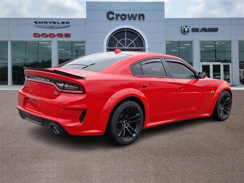 Used 2022 Dodge Charger Scat Pack image 6